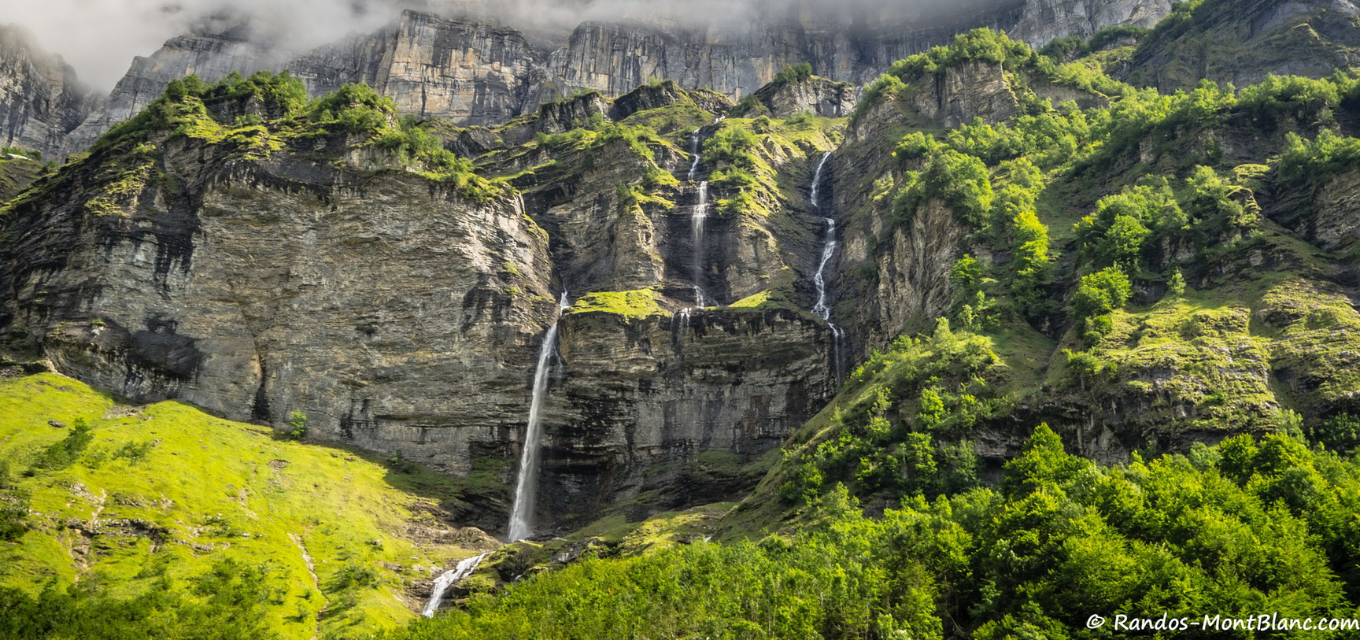 Cirque Du Fer A Cheval