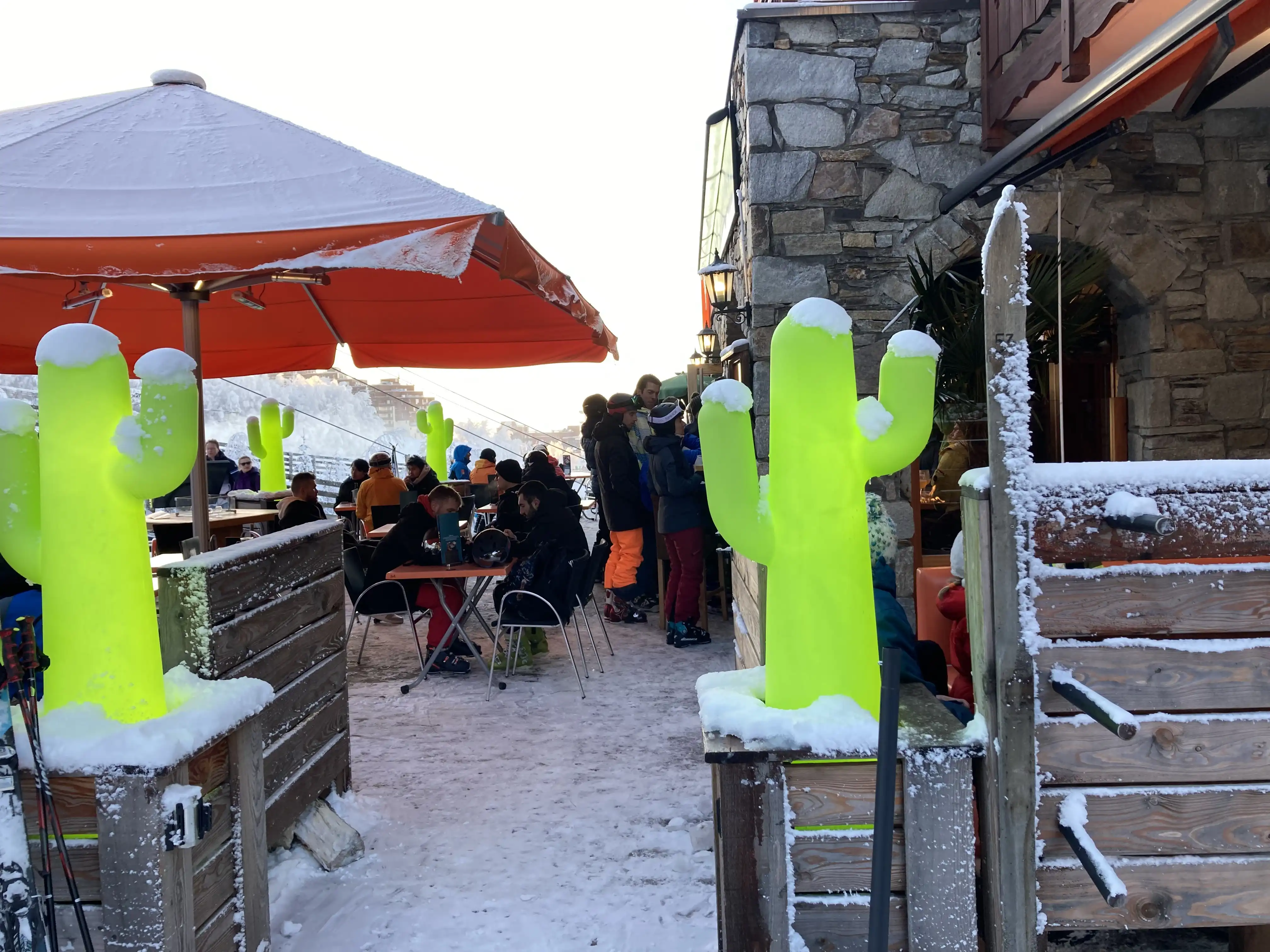 Kaktuss Bar At Les Granges Des 7 Laux Jan24