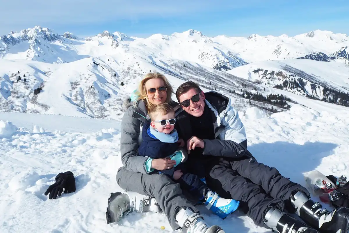 Family skiing in Valmorel: Enjoying family time on the slopes