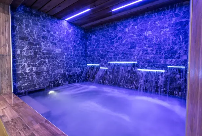 Chalet Altitude - Arc 2000 - Spa area (6).webp