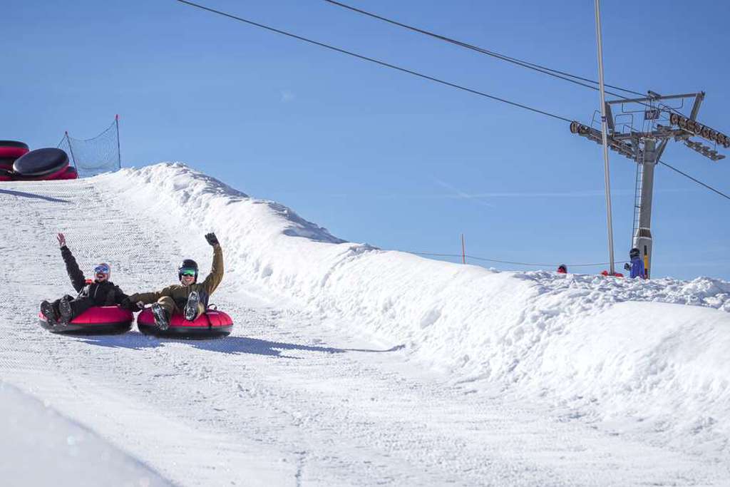 Le Grand Bornand snowtubing.jpg