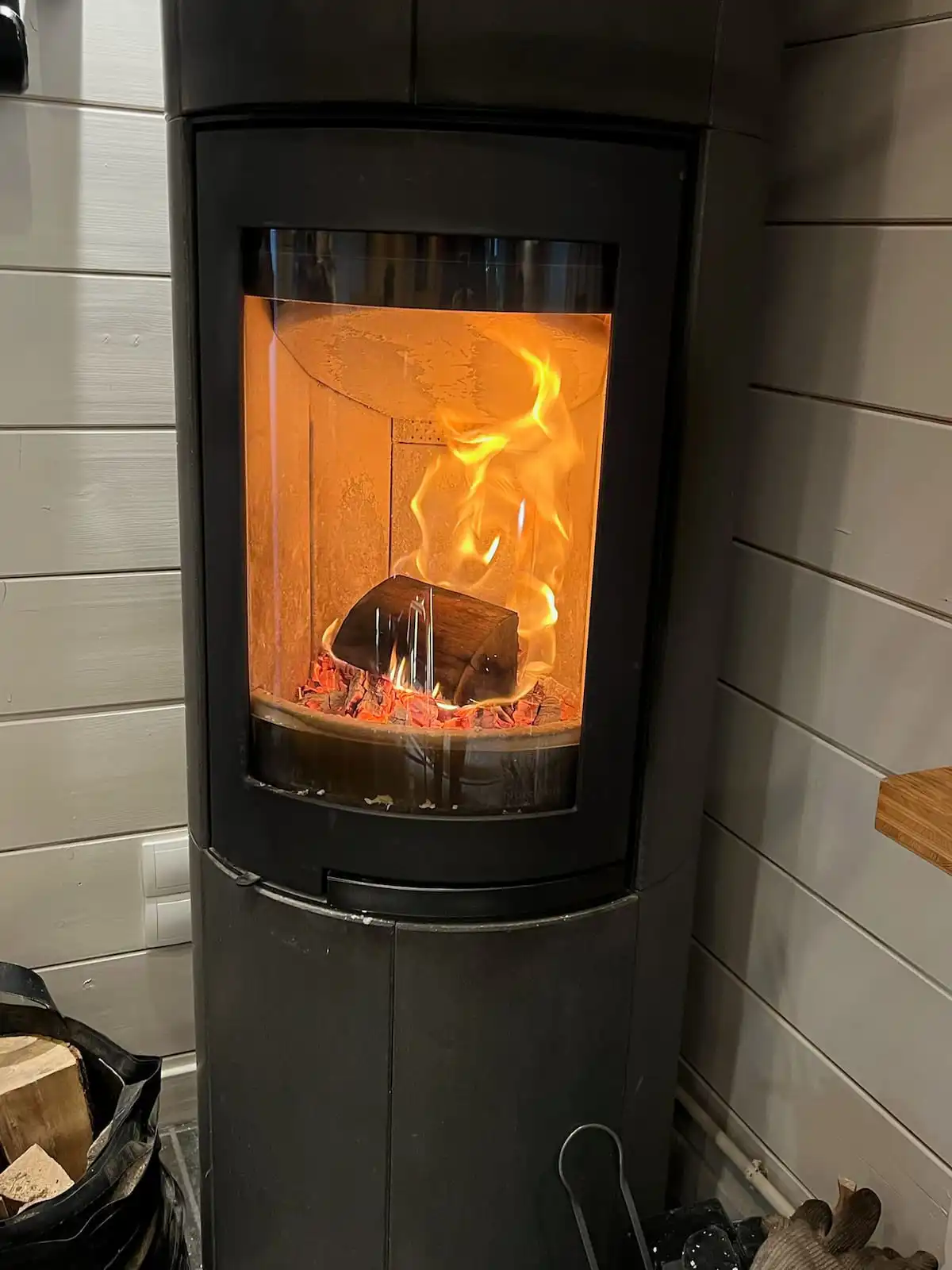 9 L’Anfionne Mountain Restaurant Woodburner ONLY For MF Blog