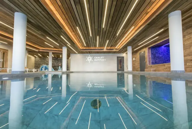Chalet Altitude - Arc 2000 - Indoor pool (1.webp