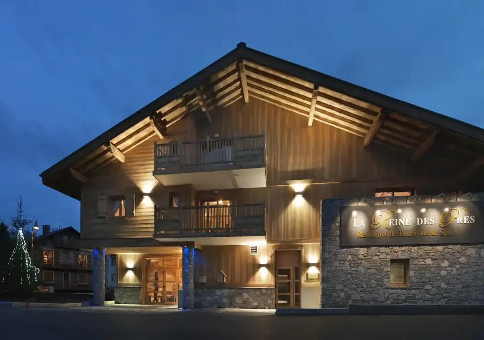 La Reine des Pres-Samoens (16).webp