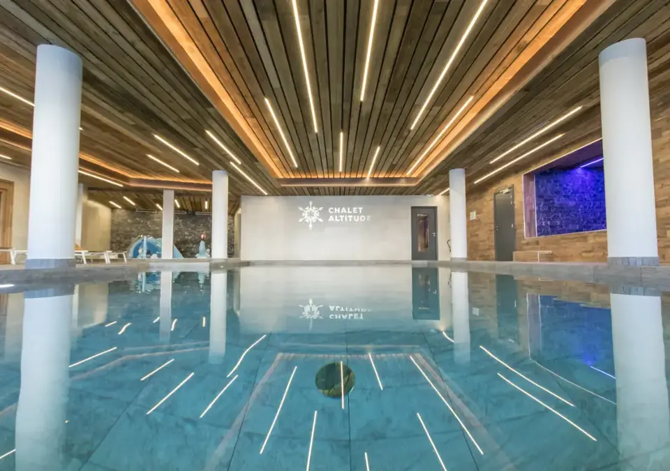 Chalet Altitude - Arc 2000 - Spa area (2).webp